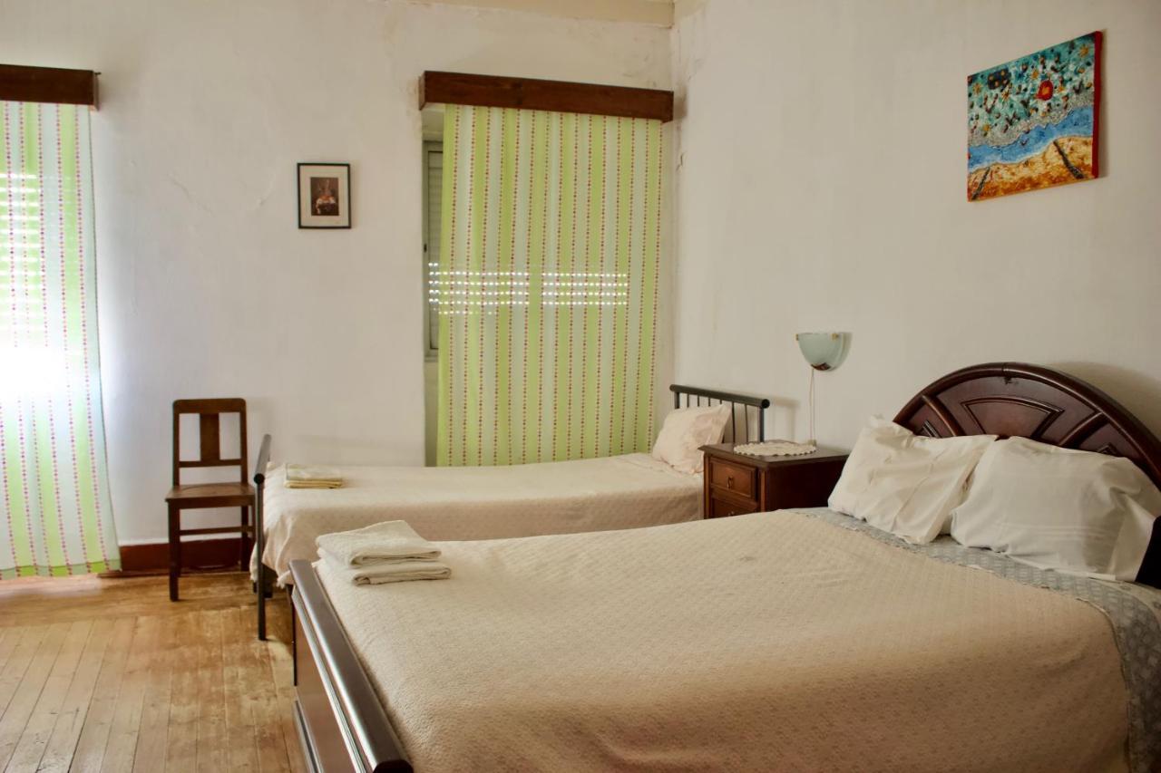 Residencial Tarouca Bed & Breakfast Fundão Екстериор снимка
